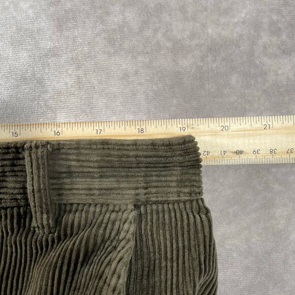 90’s Club Room Dark Olive Green Vintage Corduroy Pants - Picture 8 of 8